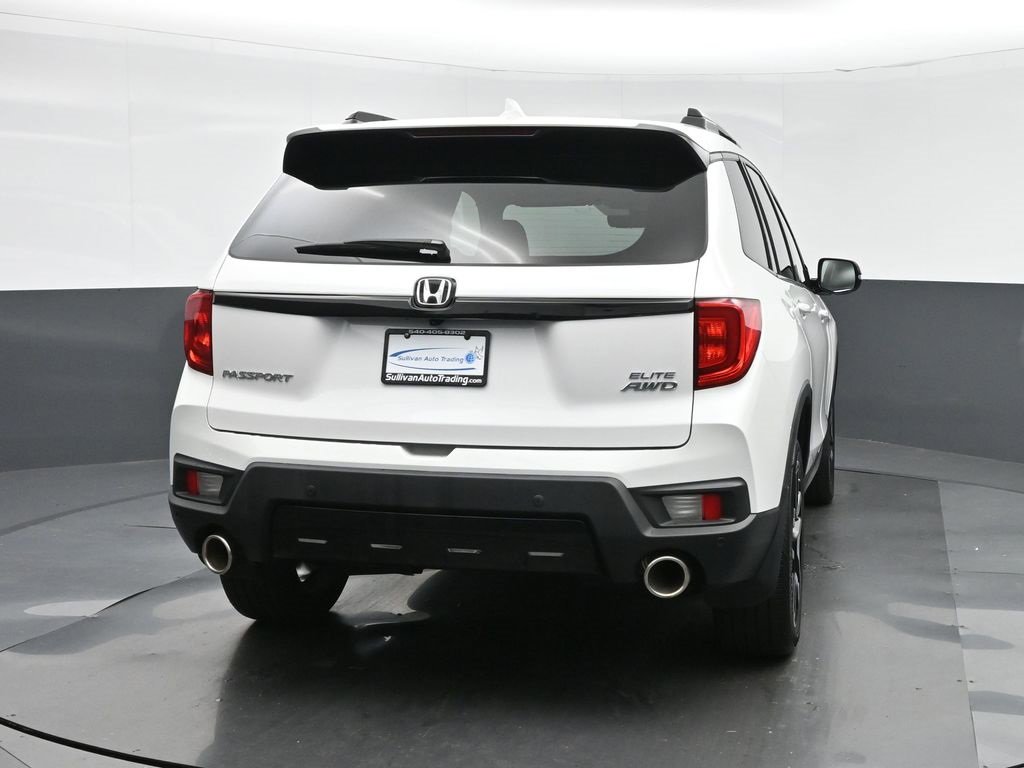 Used 2023 Honda Passport Elite image 6