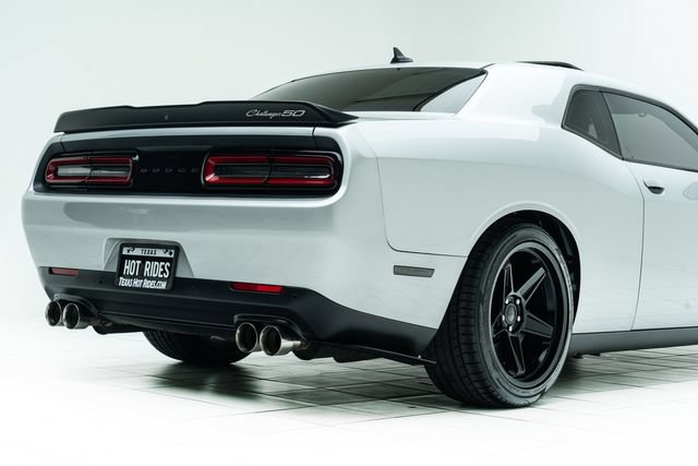 Used 2020 Dodge Challenger R/T Scat Pack RWD image 14