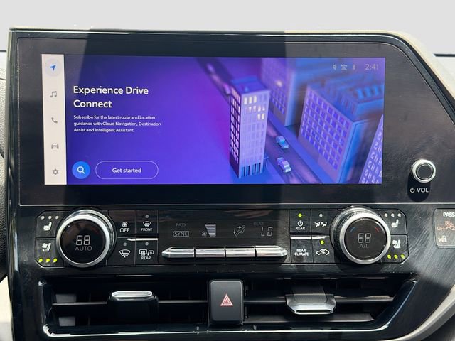 Used 2023 Toyota Highlander Limited AWD/4WD image 34