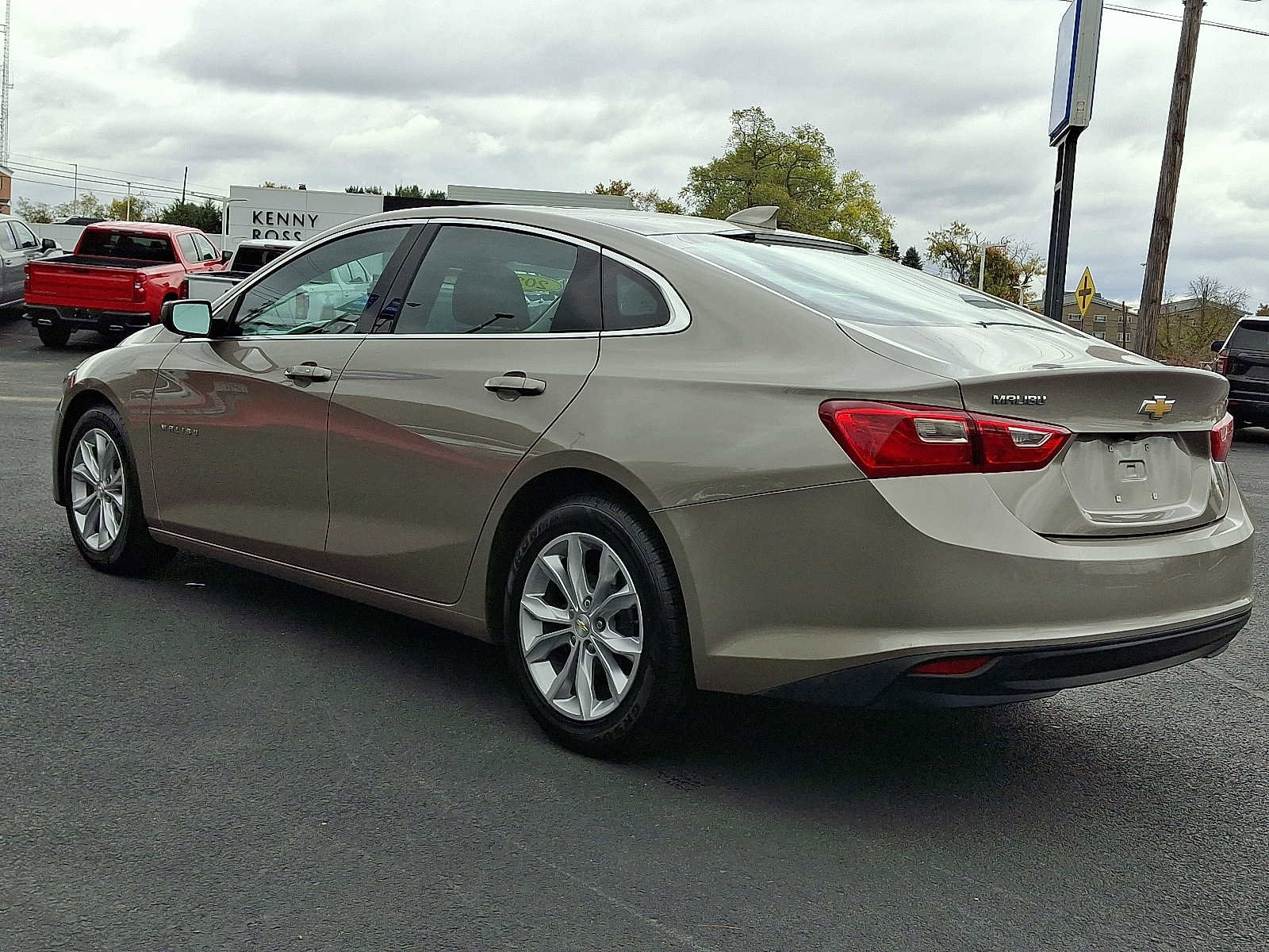 Used 2023 Chevrolet Malibu LT image 6