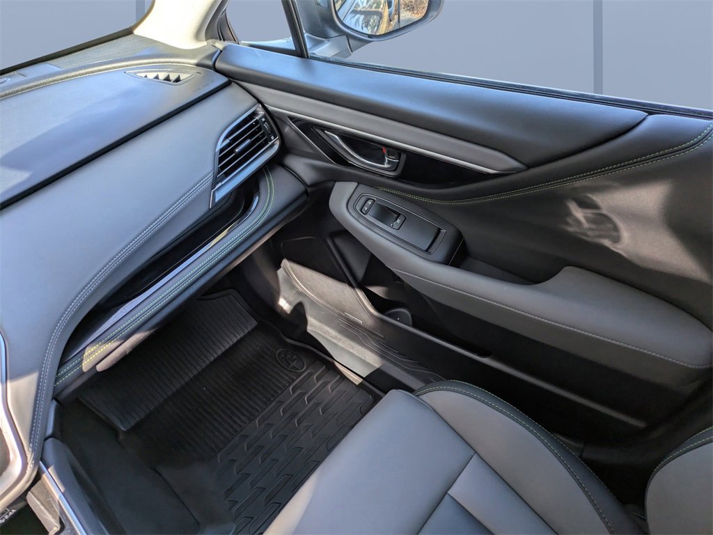 Used 2024 Subaru Outback Onyx Edition image 18