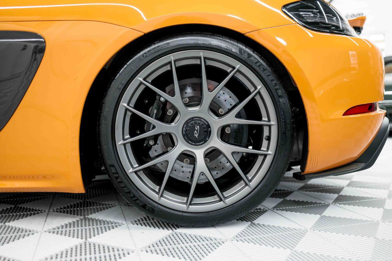 Used 2025 Porsche 718 Cayman GT4 RS image 43