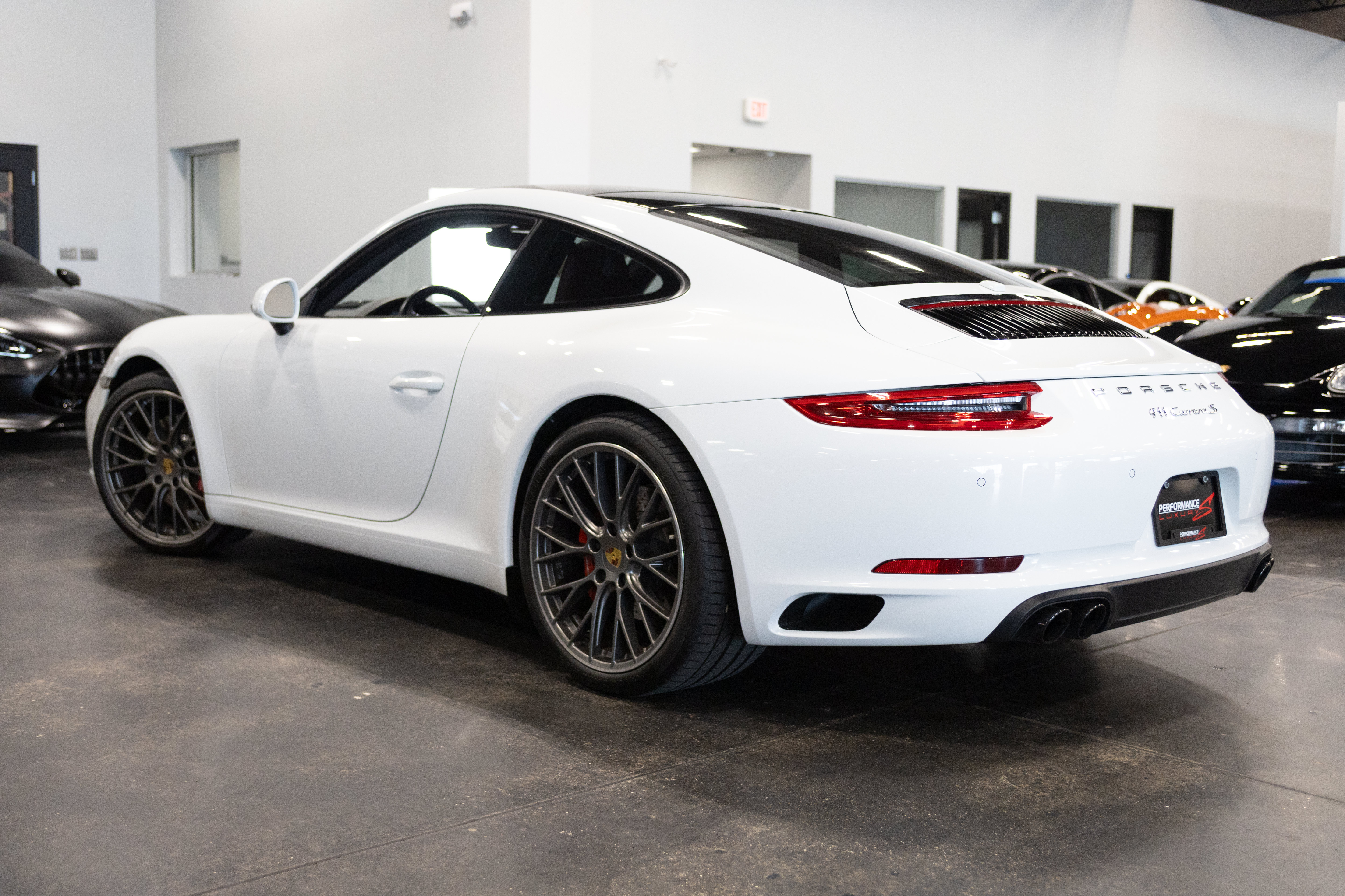 Used 2017 Porsche 911 Carrera S RWD image 4