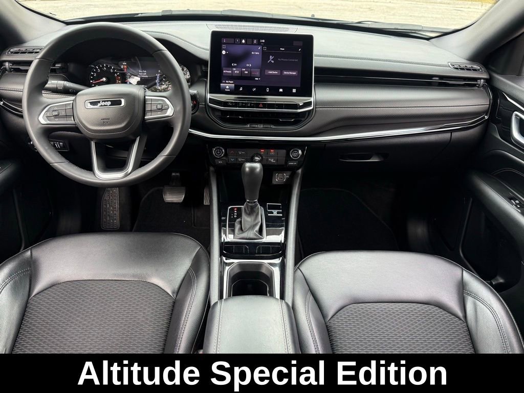 Certified 2022 Jeep Compass Altitude image 12