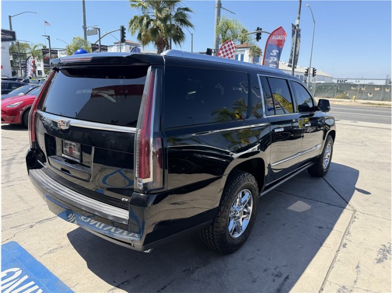 Used 2015 Cadillac Escalade ESV Platinum AWD/4WD image 6