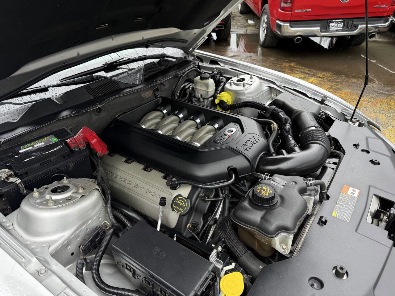 Used 2011 Ford Mustang GT image 15