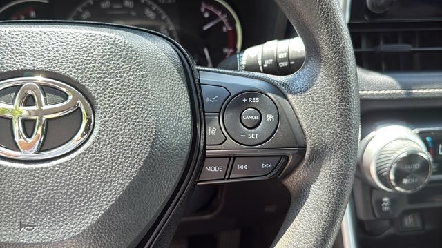 Certified 2025 Toyota RAV4 XLE AWD/4WD image 13