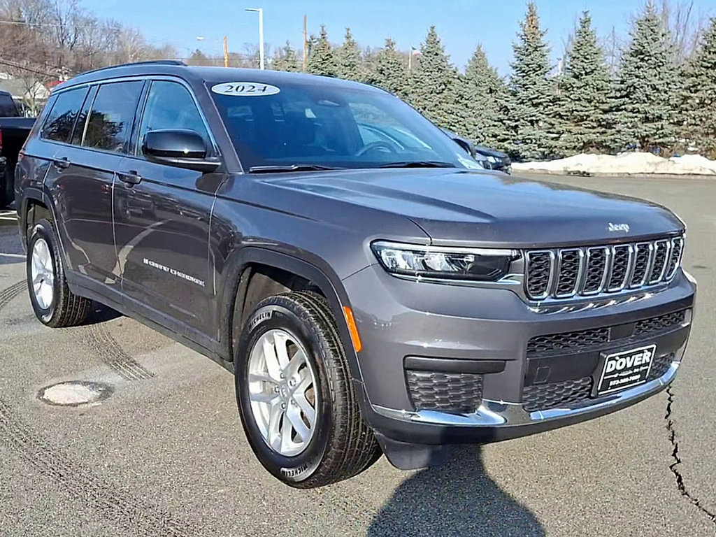 Certified 2024 Jeep Grand Cherokee L Laredo image 2