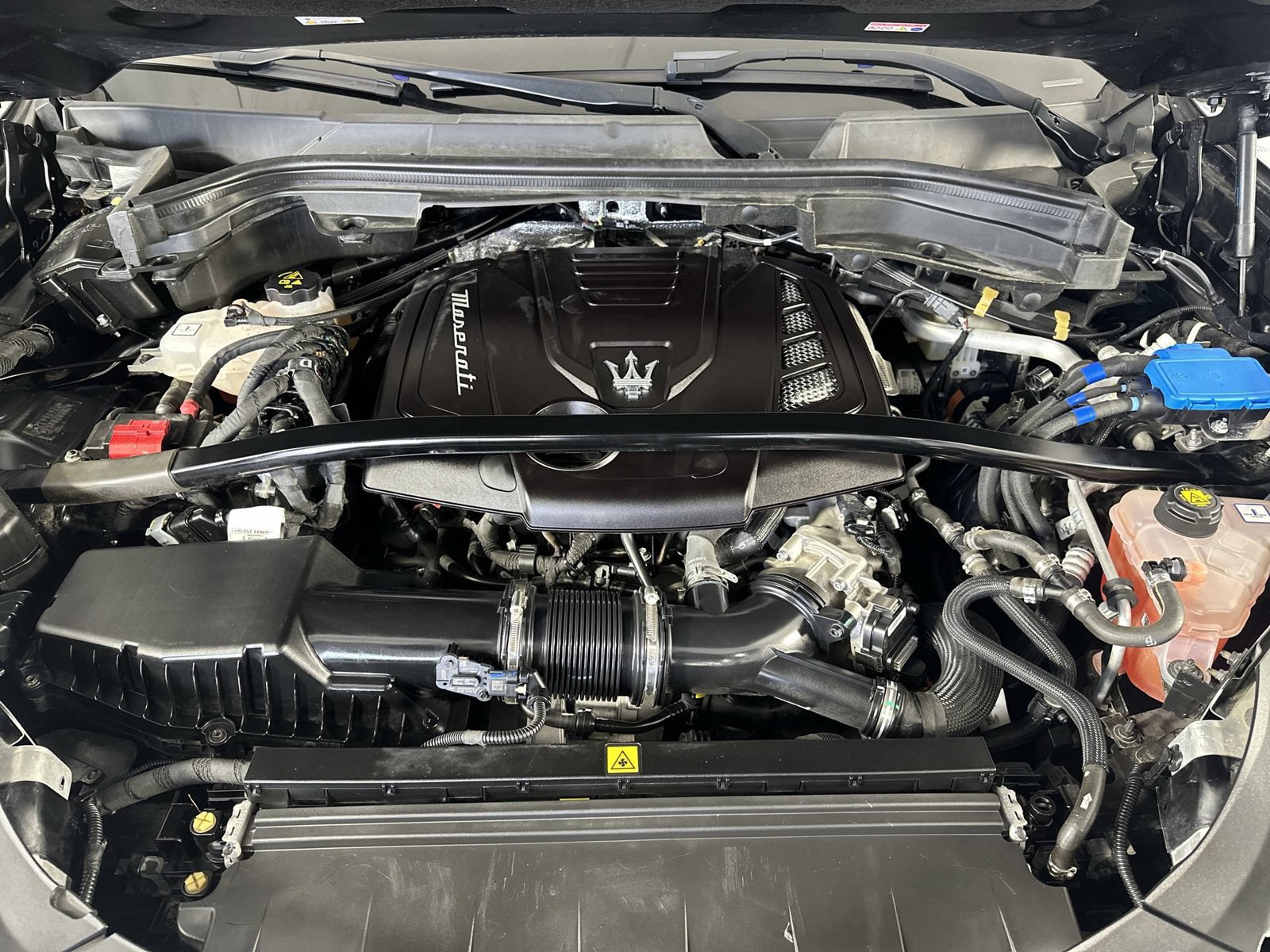 Used 2023 Maserati Grecale GT AWD/4WD image 28