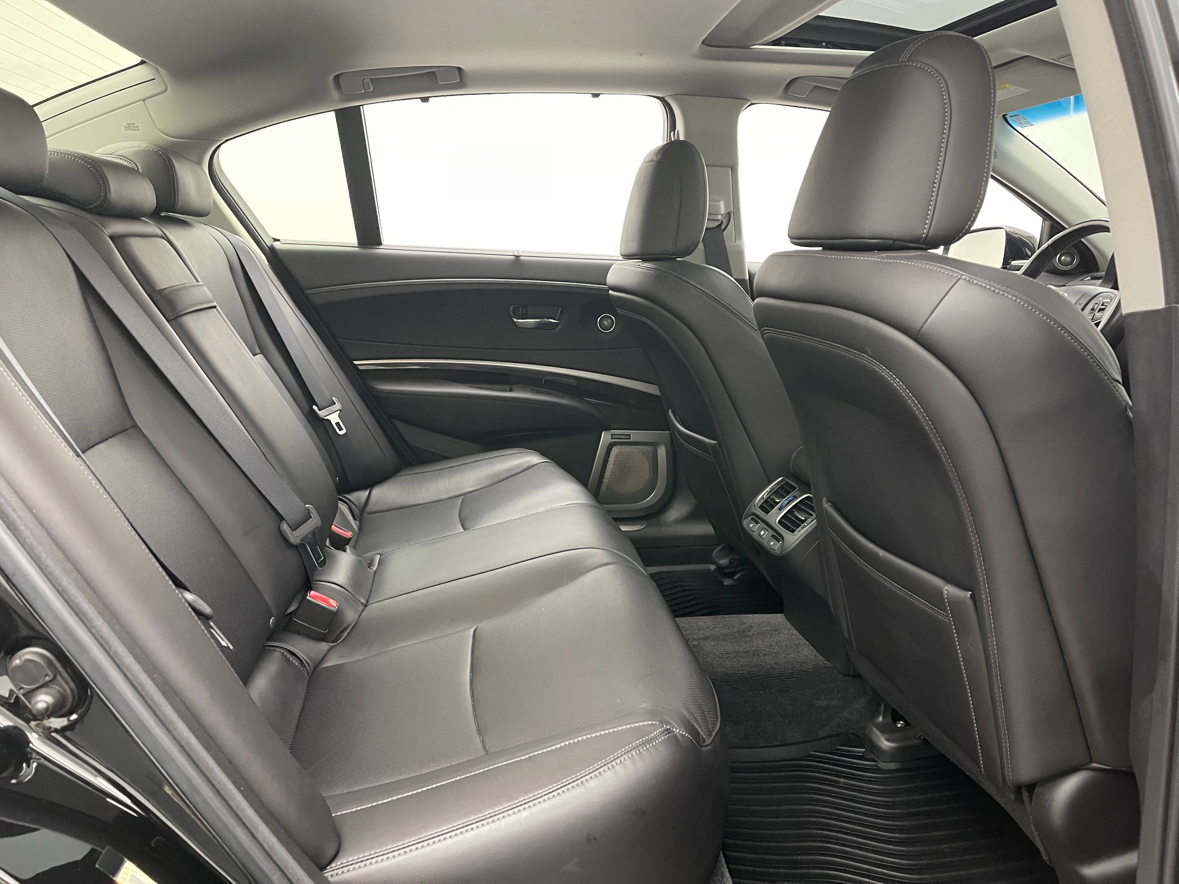 Used 2017 Acura RLX w/ Advance Package FWD image 39