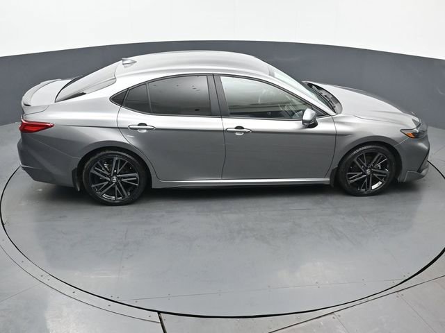 Used 2025 Toyota Camry LE image 41