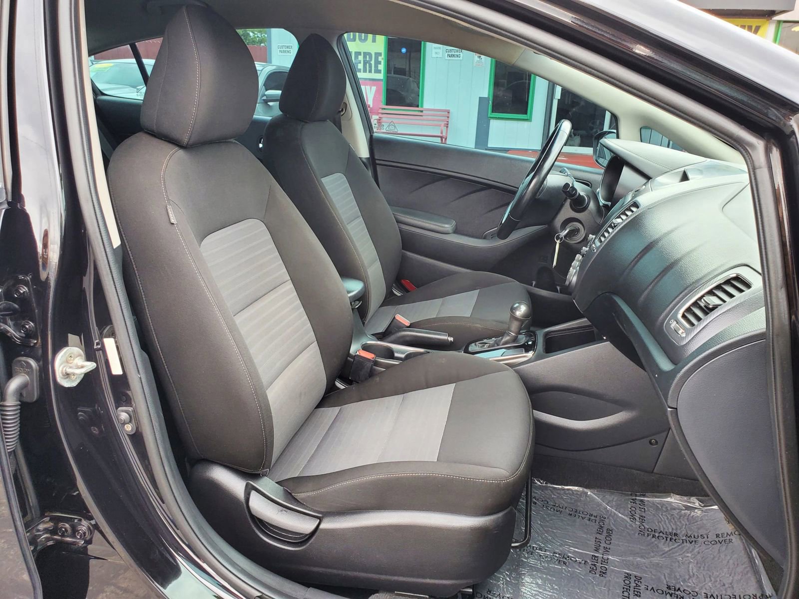 Used 2018 Kia Forte S FWD image 10