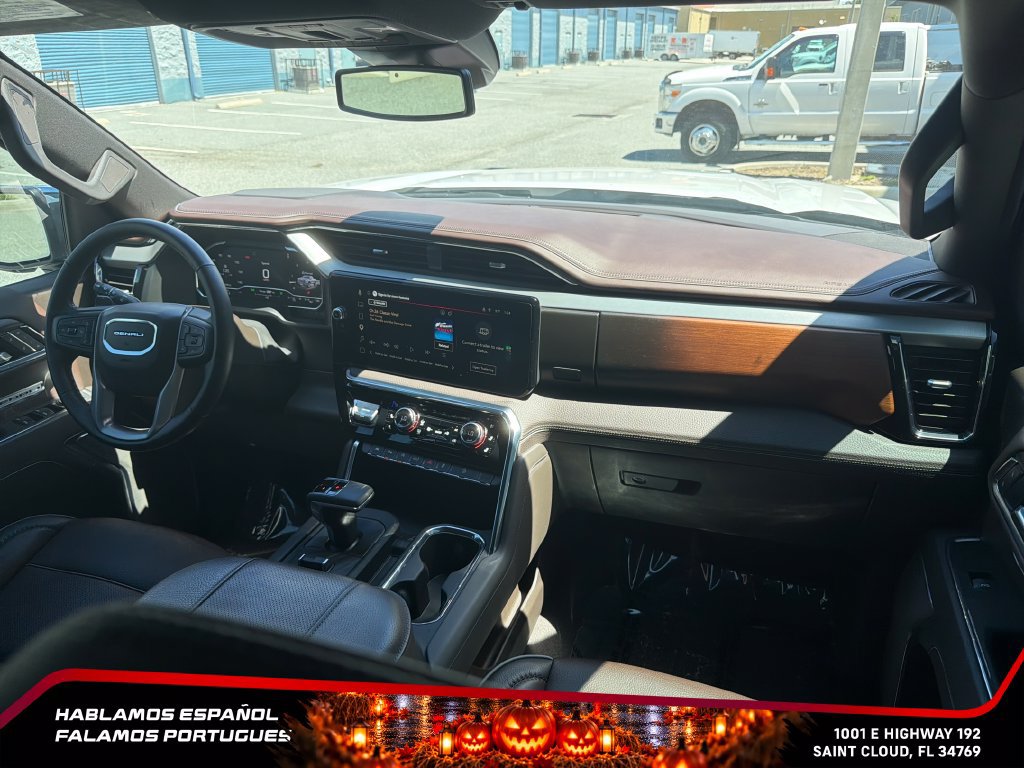 Used 2025 GMC Sierra 1500 Denali w/ LPO, Utility Wall Package AWD/4WD image 32