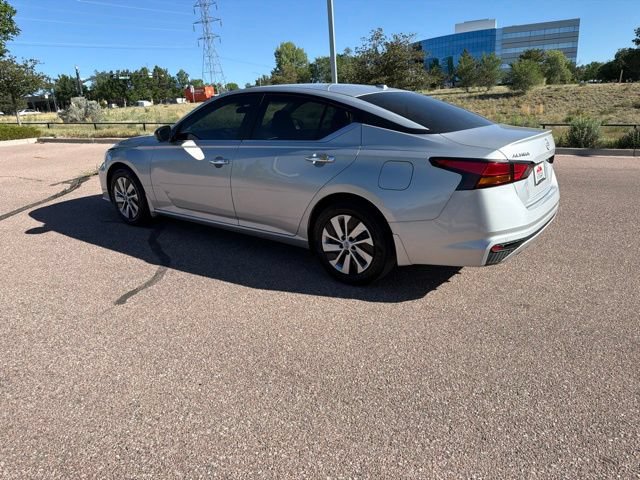 Used 2025 Nissan Altima 2.5 S FWD image 7