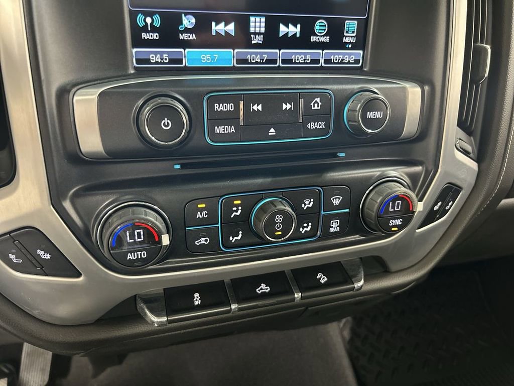 Used 2019 GMC Sierra 1500 SLE w/ SLE Value Package AWD/4WD image 16