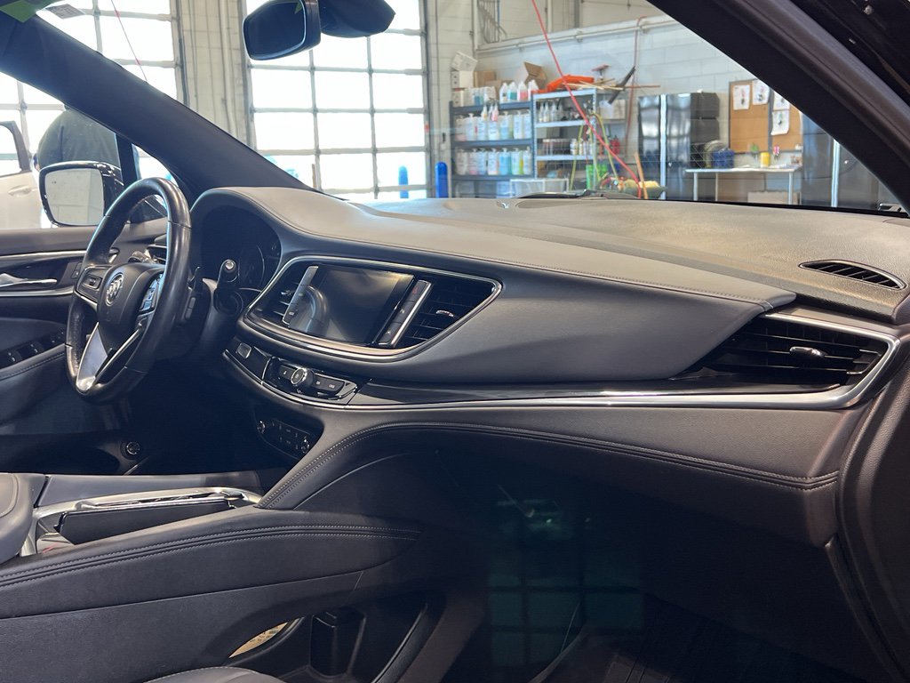 Used 2024 Buick Enclave Essence w/ Experience Buick Package image 32