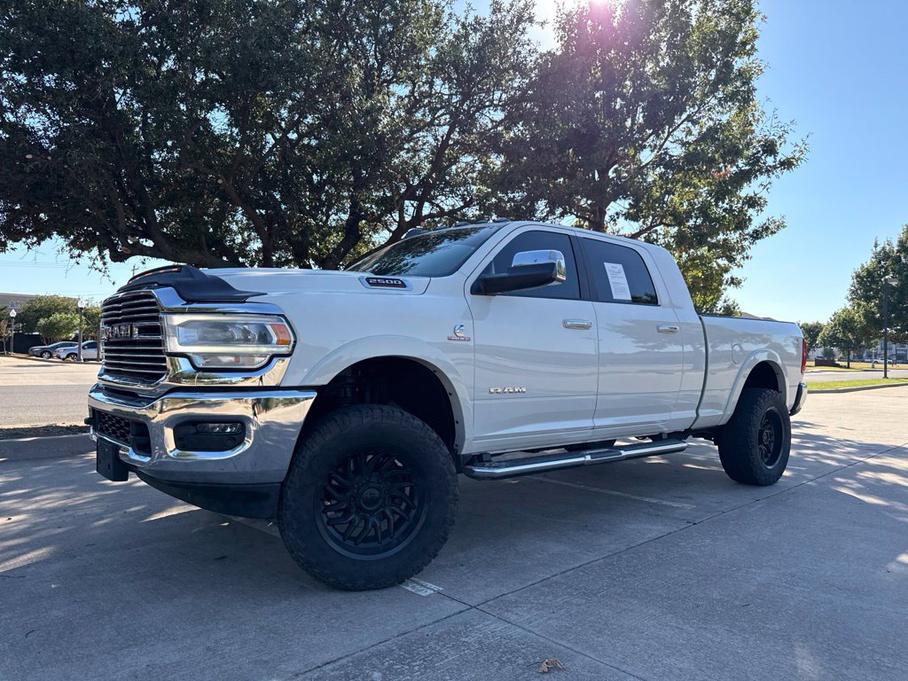 Used 2020 RAM 2500 Laramie AWD/4WD image 2