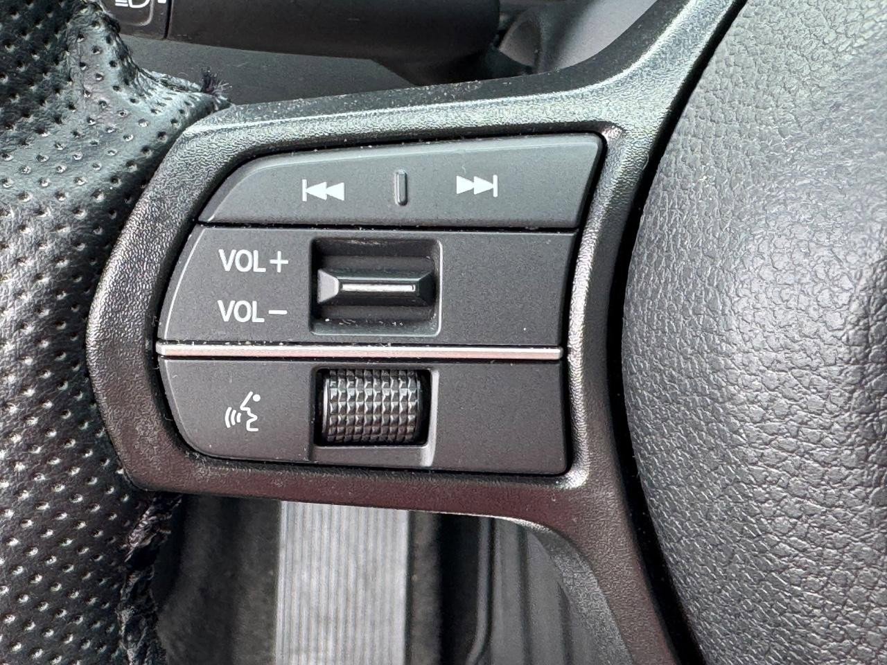 Used 2023 Honda Accord EX image 20