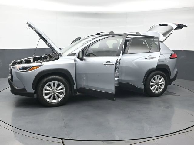 Certified 2024 Toyota Corolla Cross LE AWD/4WD image 48