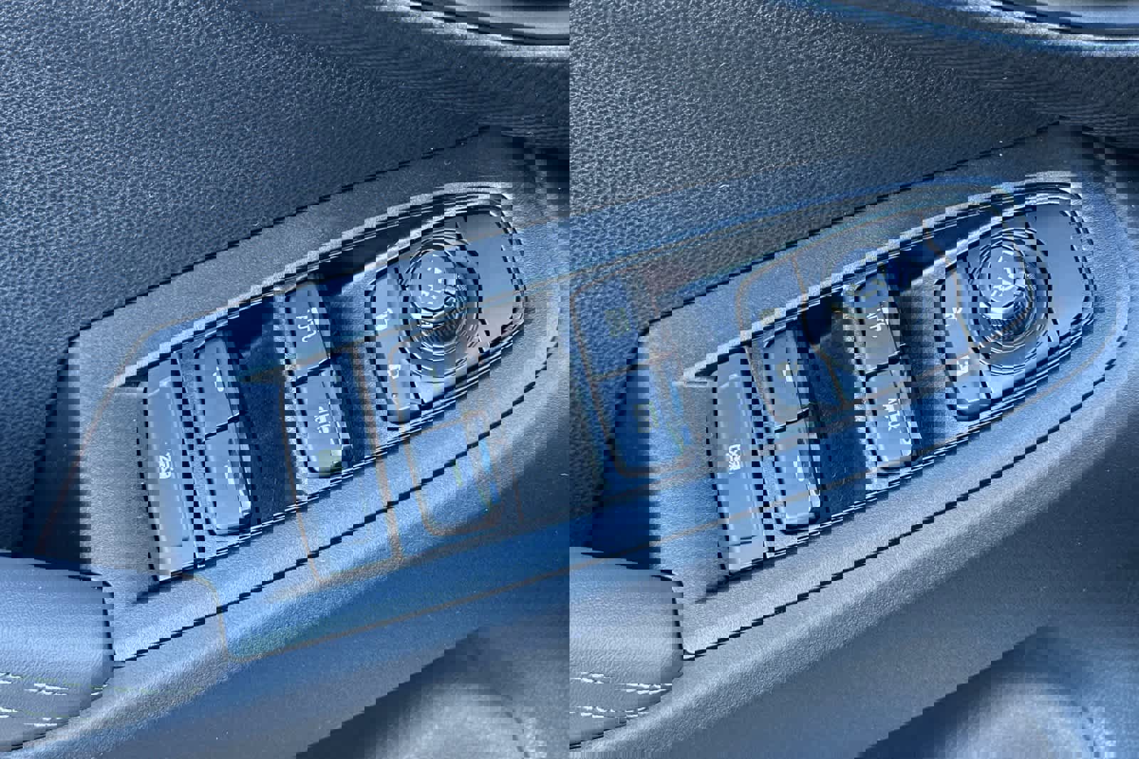 New 2026 Subaru Crosstrek 2.0i Premium image 11