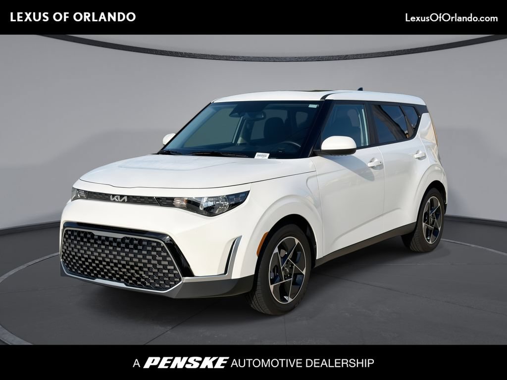 Used 2024 Kia Soul EX FWD image 1
