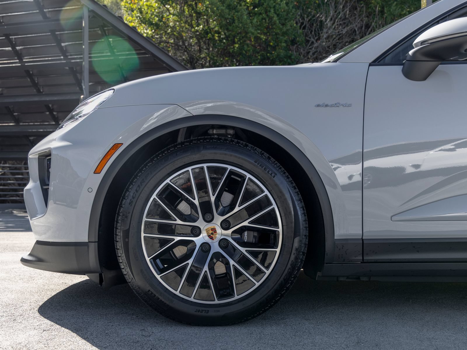 New 2026 Porsche Macan Electric RWD image 13