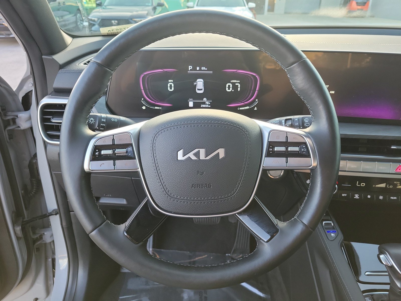 Used 2024 Kia Telluride EX X-Line AWD/4WD image 17