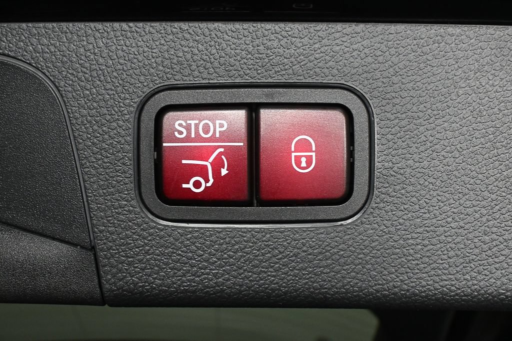 Certified 2022 Mercedes-Benz GLC 300 4MATIC image 29