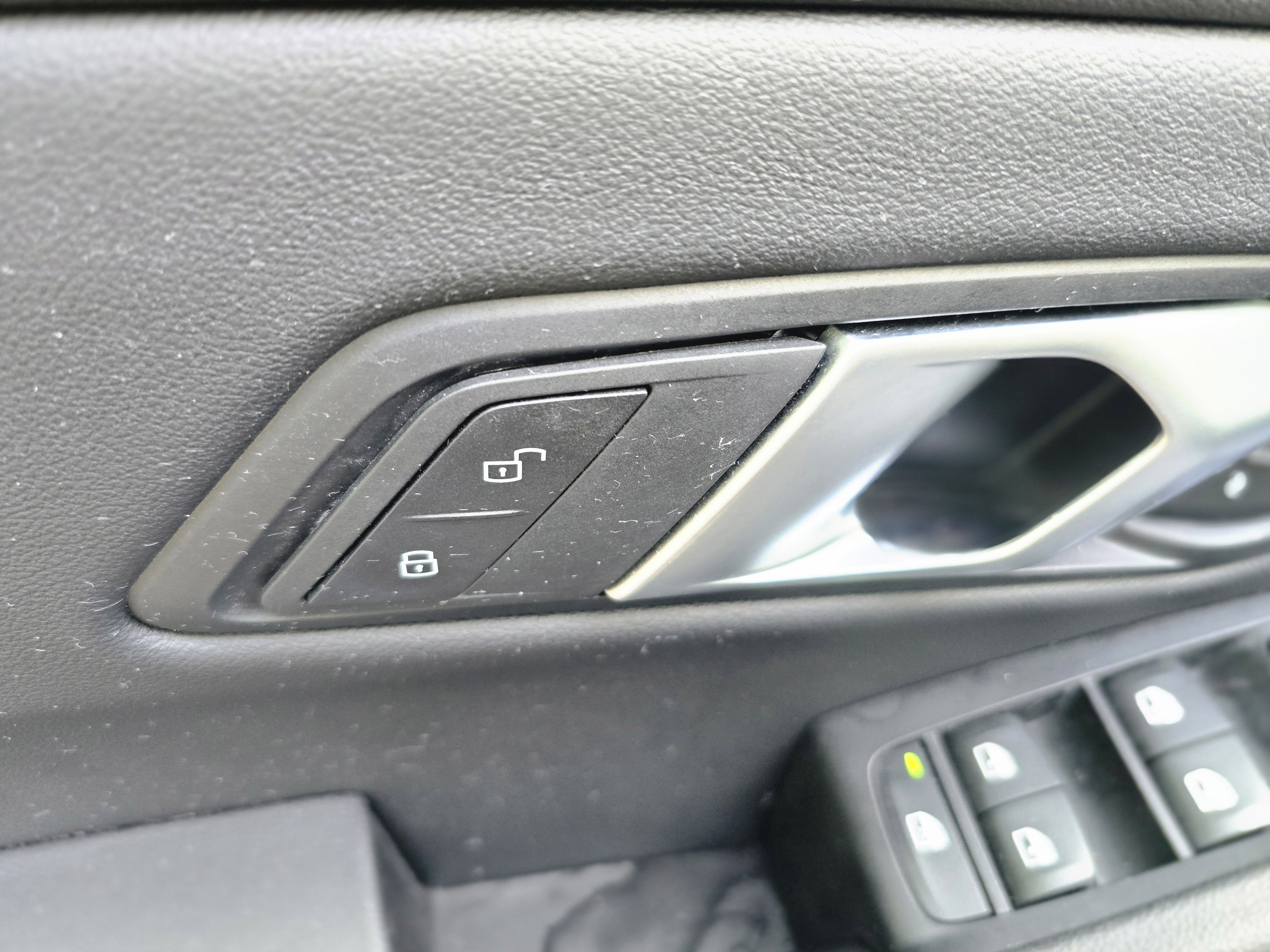 Used 2024 BMW 330i xDrive Sedan image 20