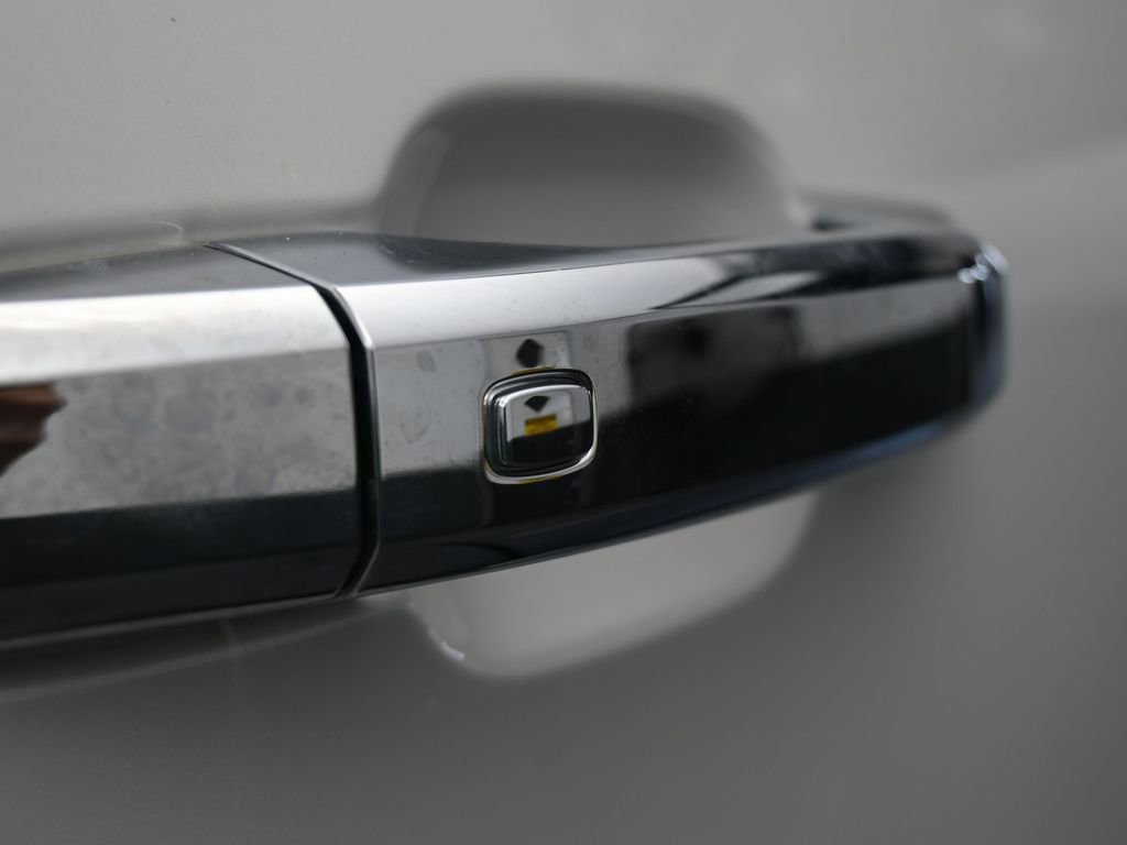 Used 2024 Chevrolet Silverado 2500 LTZ image 43