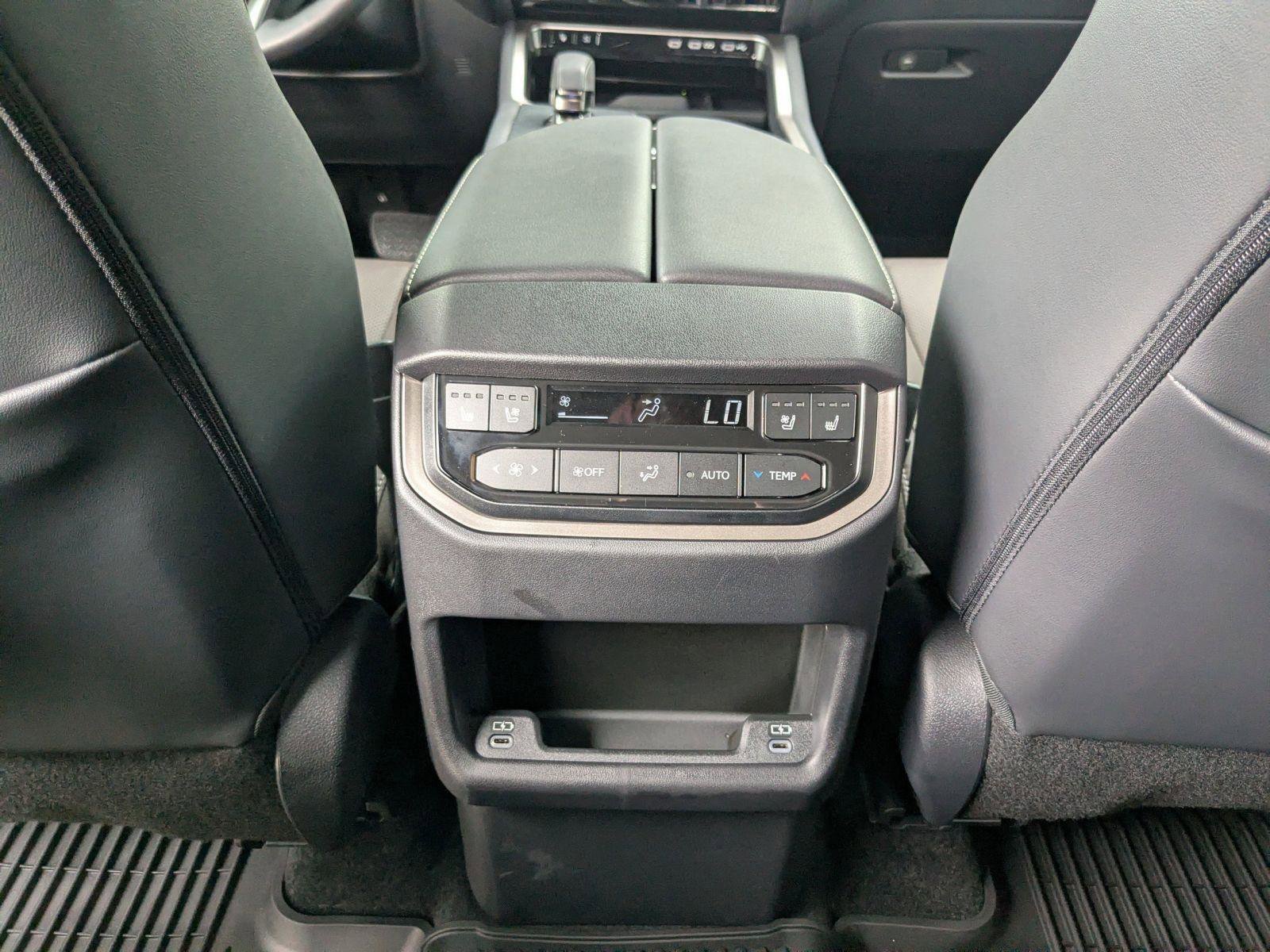 Certified 2026 Lexus TX 350 AWD w/ Technology Package image 21