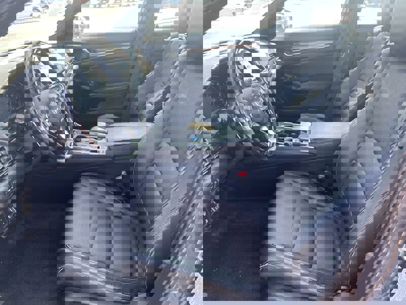 Used 2018 Honda Accord Sport image 12