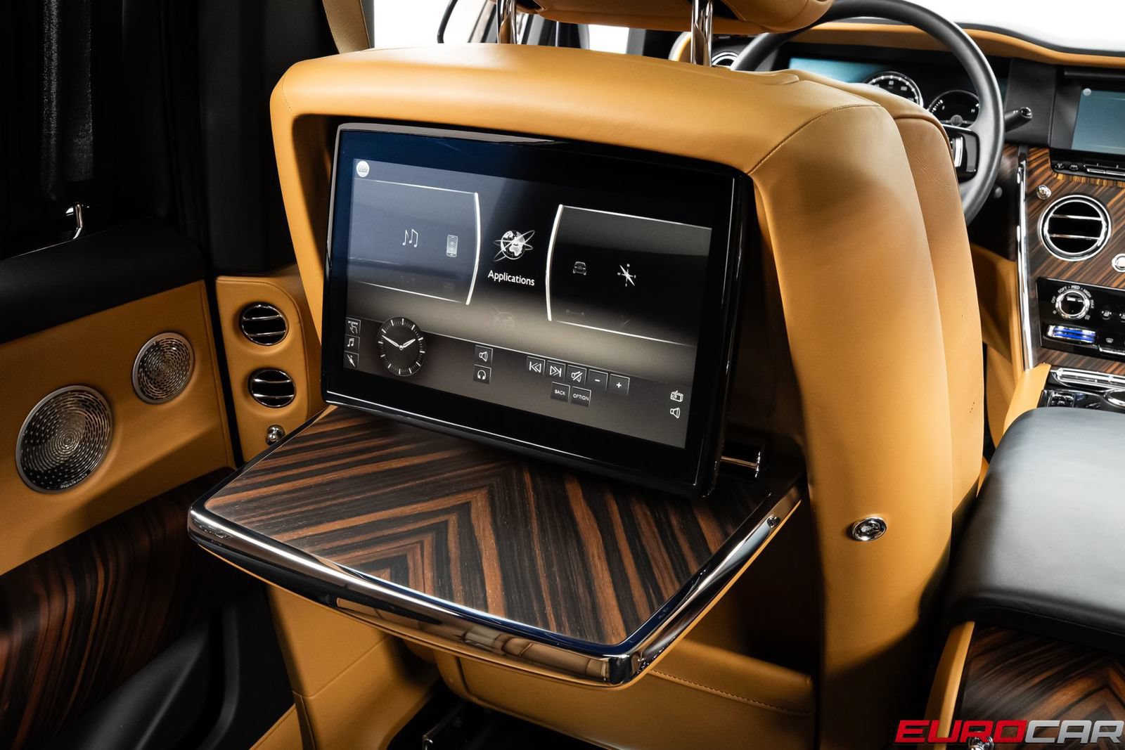 Used 2019 Rolls-Royce Cullinan AWD/4WD image 27
