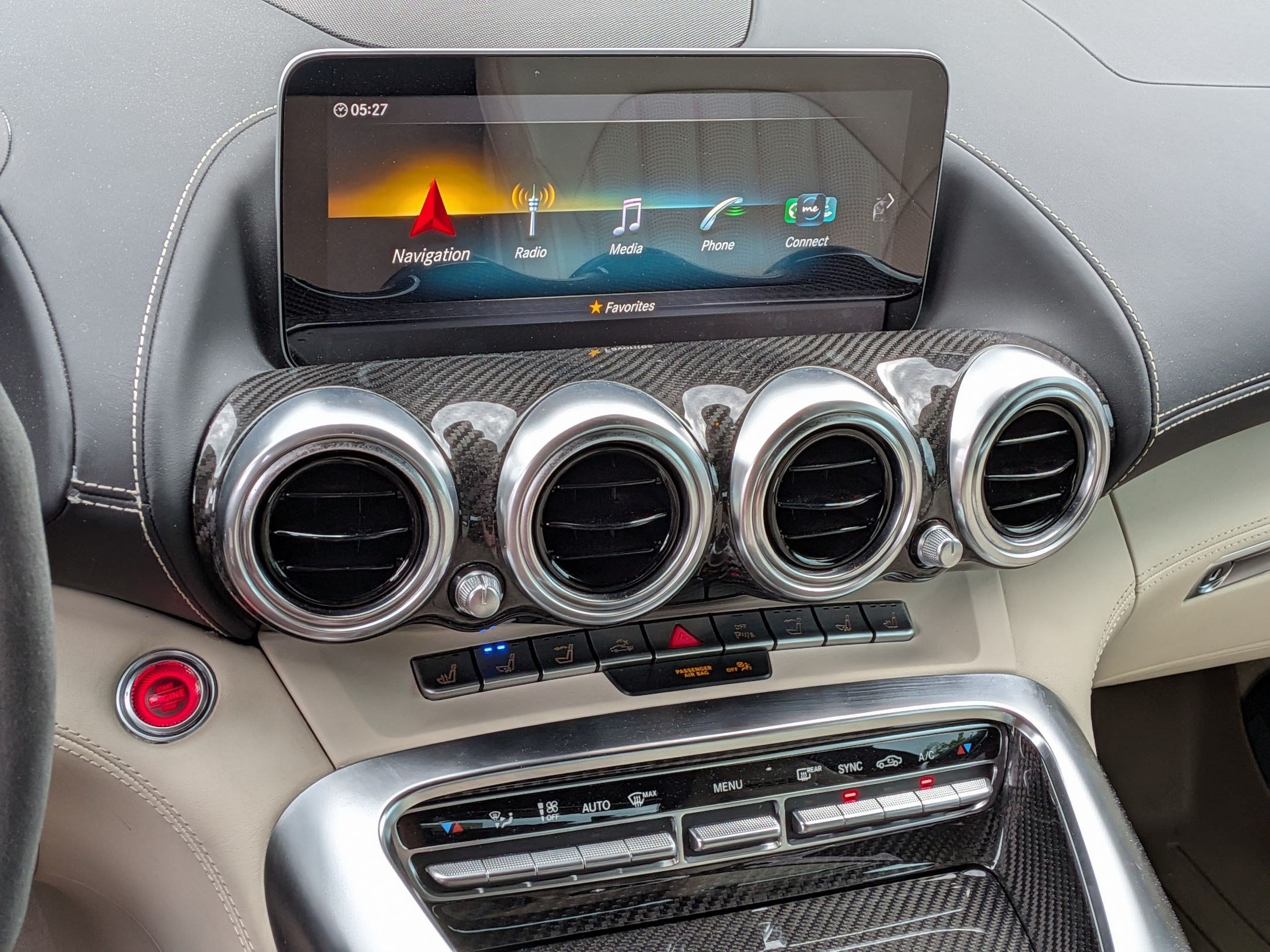Used 2020 Mercedes-Benz AMG GT C image 31
