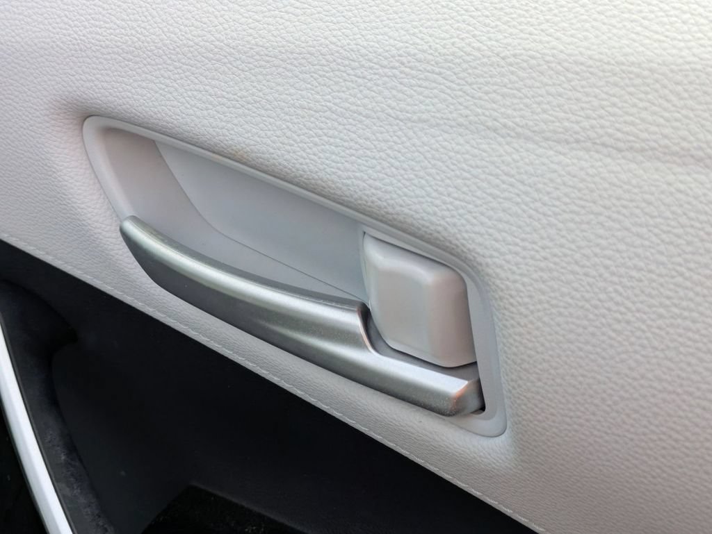 Used 2024 Toyota Corolla XSE FWD image 26