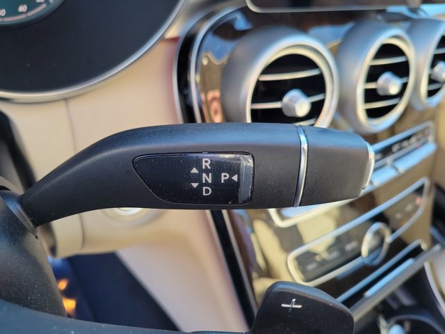 Used 2020 Mercedes-Benz C 300 Sedan image 24