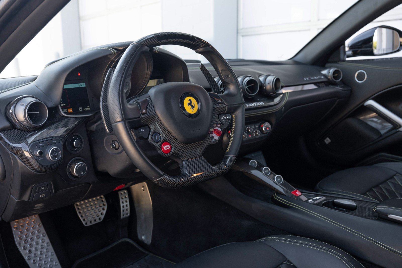 Used 2013 Ferrari F12 Berlinetta RWD image 29
