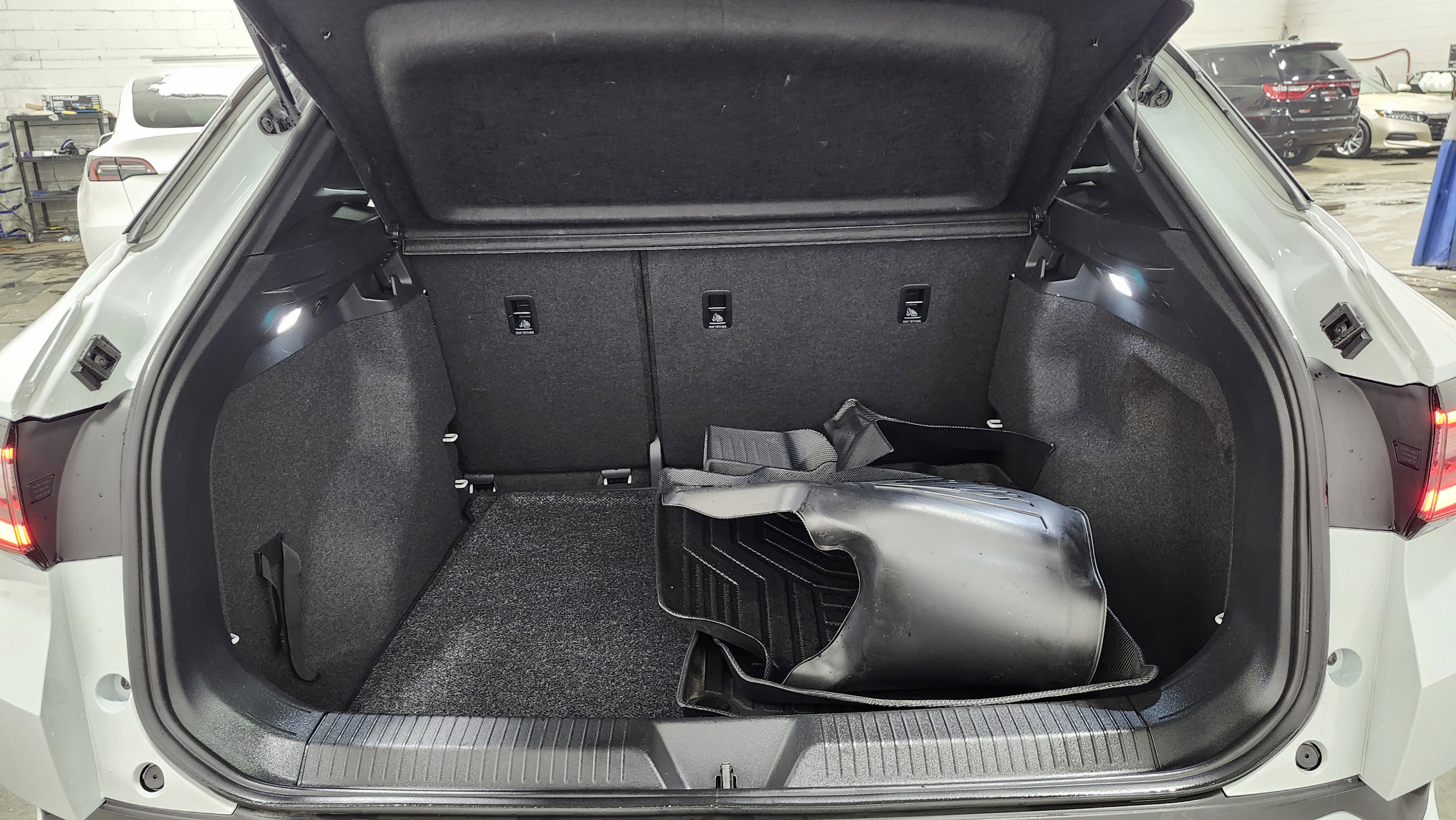 Used 2021 Volkswagen ID.4 Pro image 21