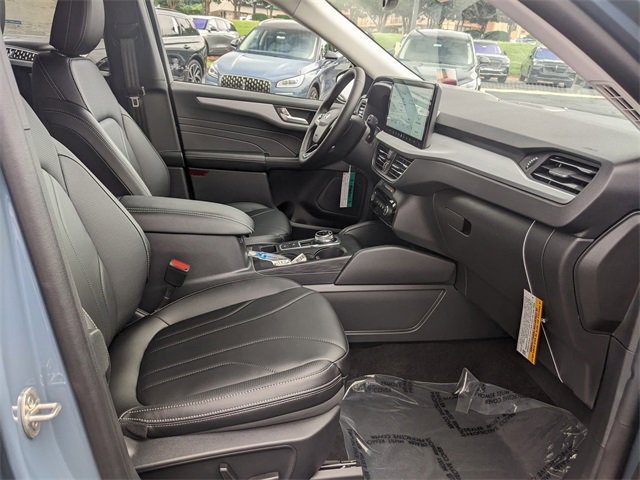 New 2025 Ford Escape SE w/ PHEV Premium Package image 38