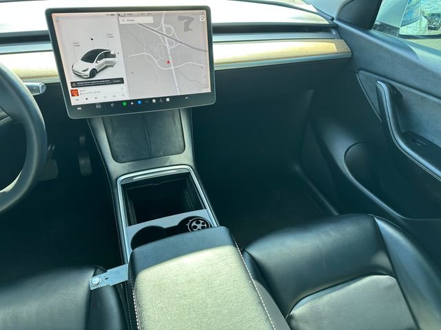 Used 2021 Tesla Model Y Long Range image 17