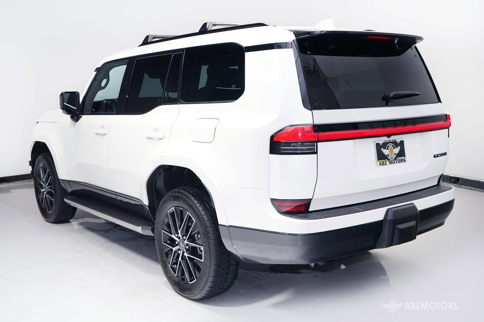 Used 2026 Lexus GX 550 w/ Cold Area Package image 6