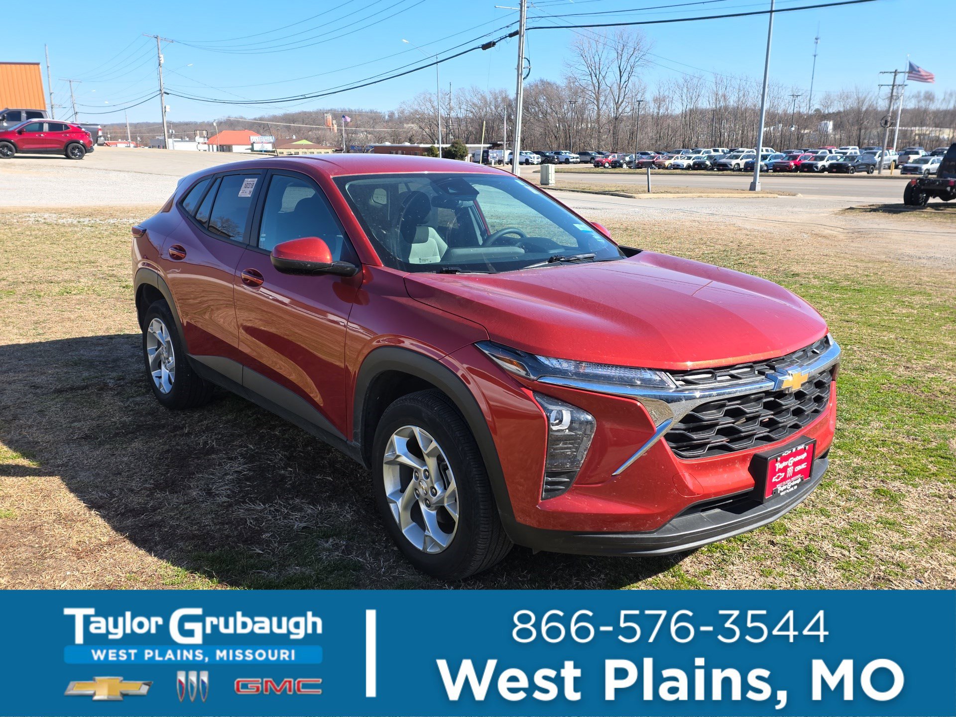 Used 2024 Chevrolet Trax LS w/ LS Convenience Package image 1