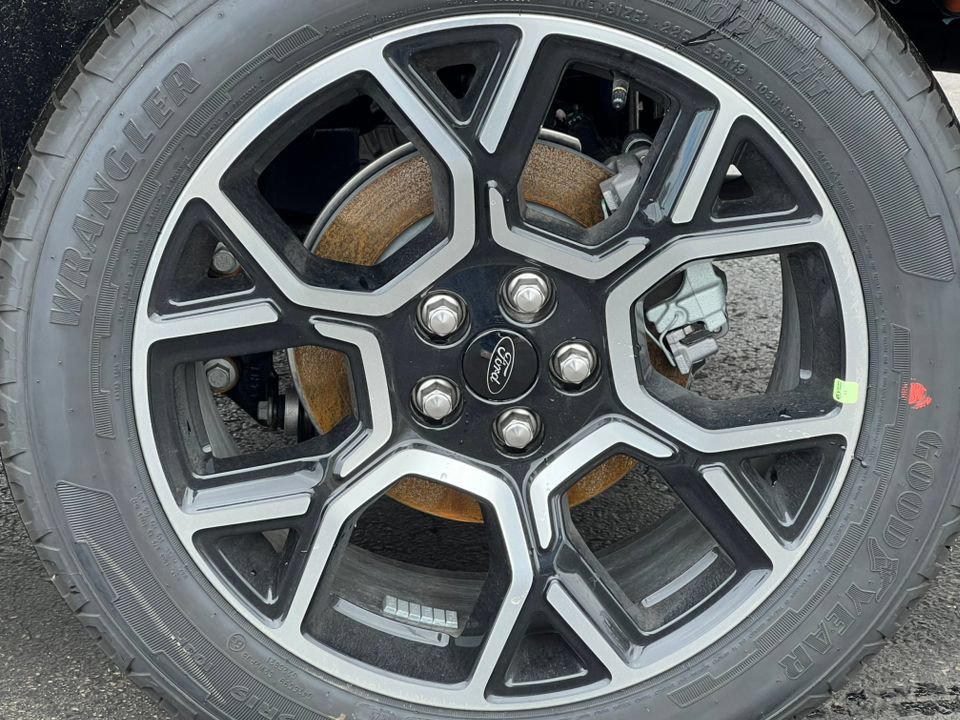 Used 2026 Ford Maverick Lariat AWD/4WD image 8
