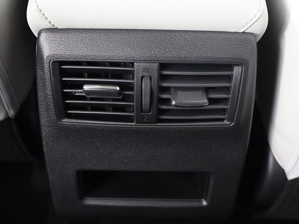New 2025 Mitsubishi Outlander SE AWD/4WD image 54