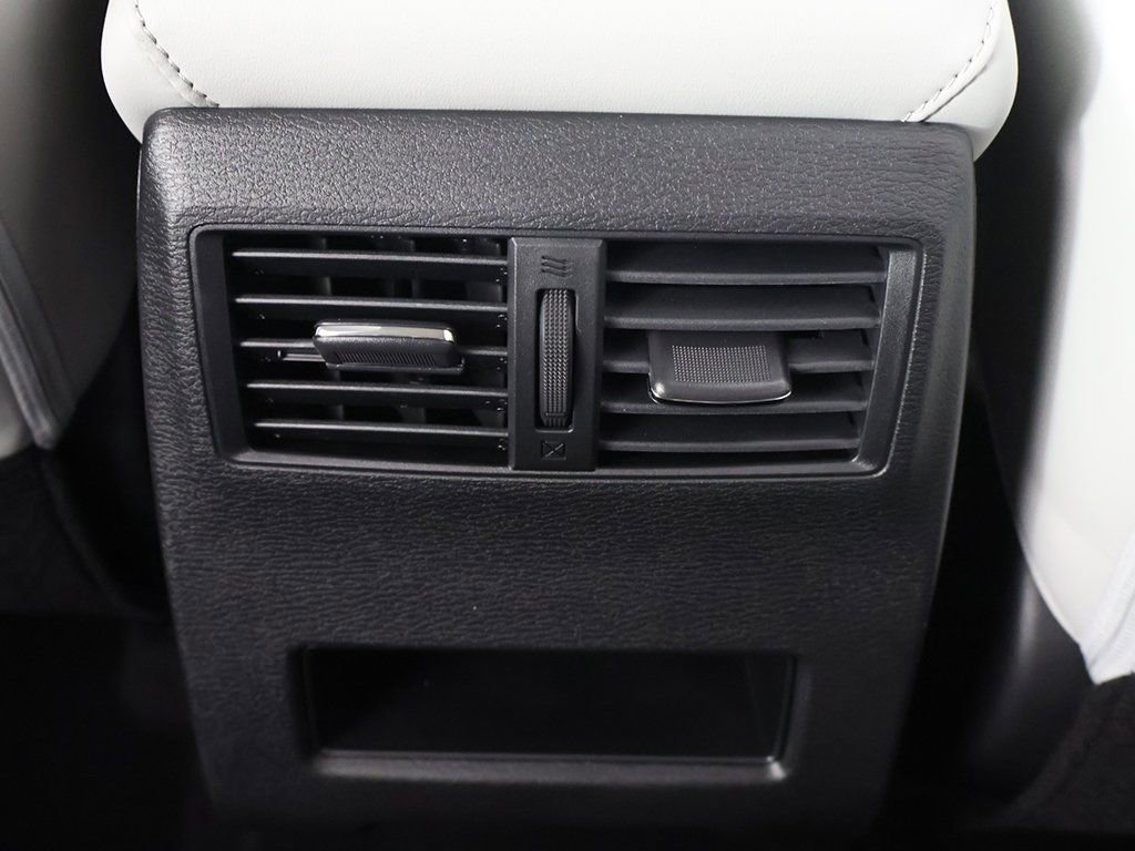 New 2025 Mitsubishi Outlander SE AWD/4WD image 54