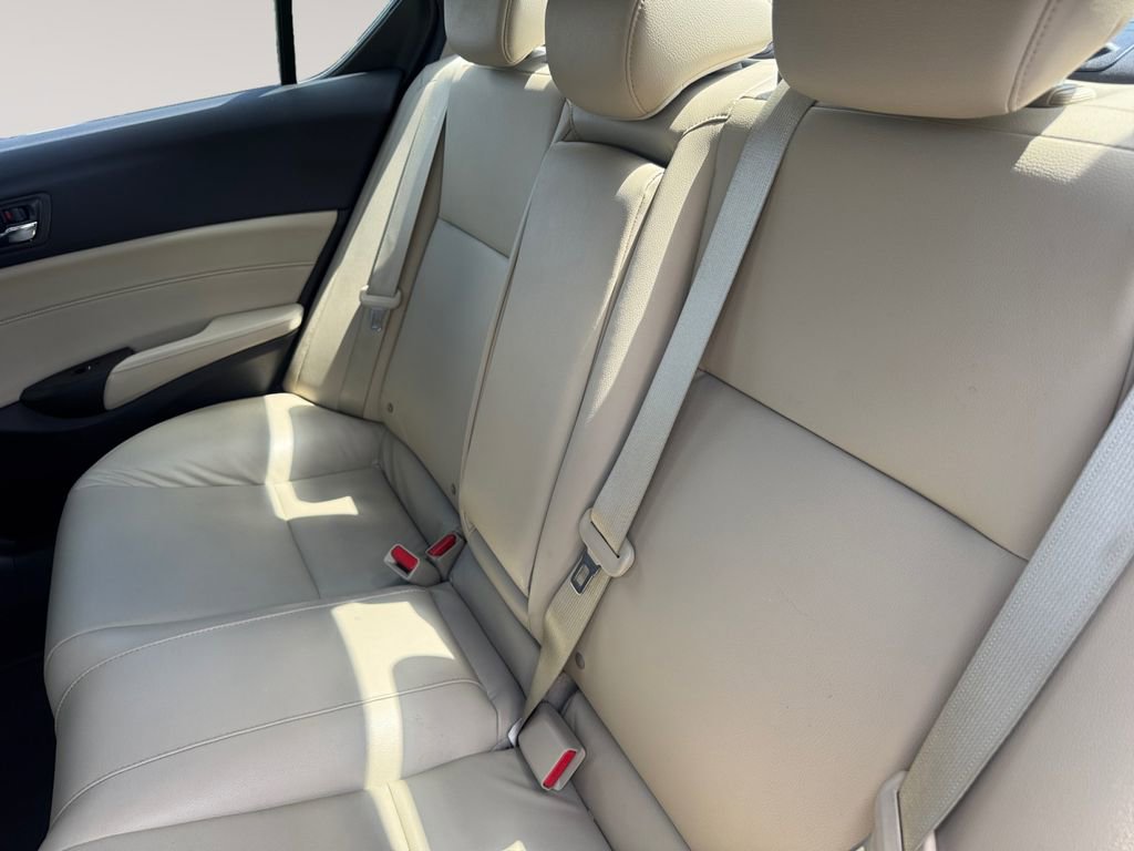 Used 2018 Acura ILX FWD image 13