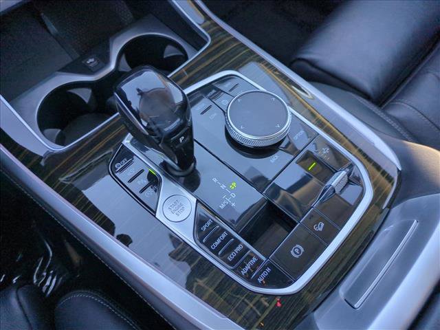 Used 2020 BMW X7 xDrive40i w/ Premium Package AWD/4WD image 12