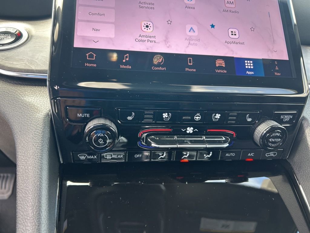 New 2025 Jeep Grand Cherokee Overland w/ Luxury Tech Group IV image 42