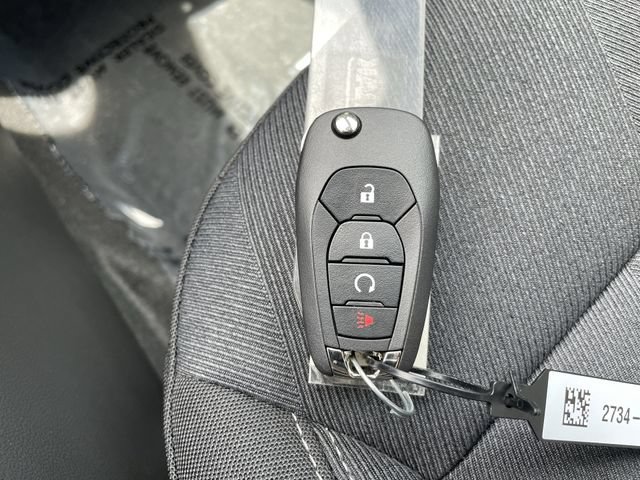 New 2026 Chevrolet Trax LS w/ LS Convenience Package FWD image 31