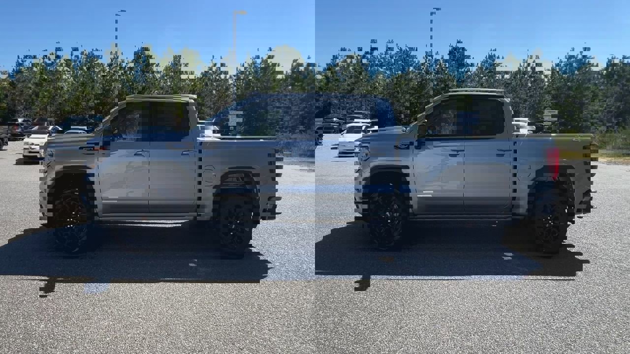 New 2026 GMC Sierra 1500 Elevation image 38